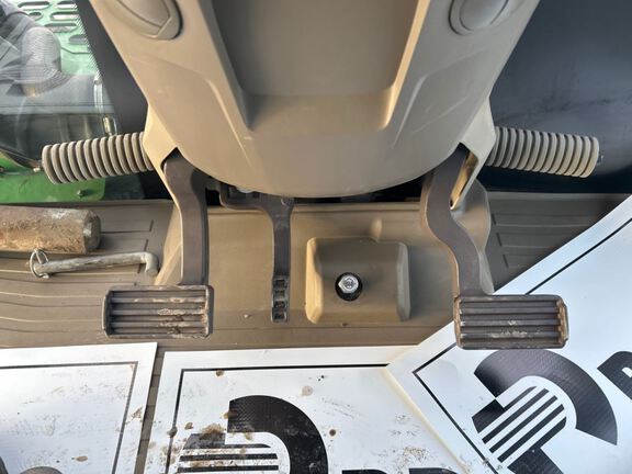 2025 John Deere 9R 540 Tractor 4WD