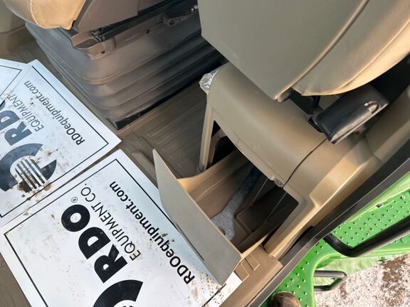 2025 John Deere 9R 540 Tractor 4WD