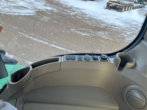 2025 John Deere 9R 540 Tractor 4WD