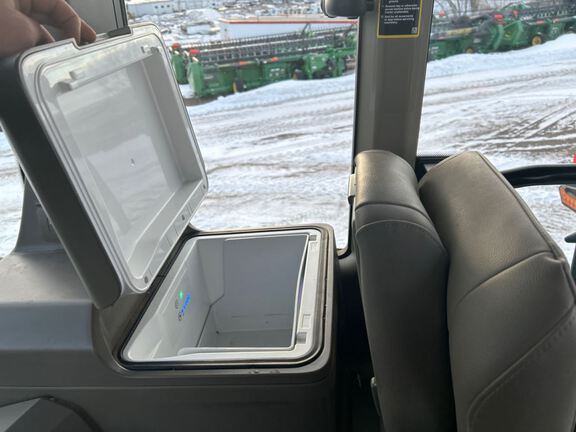 2025 John Deere 9R 540 Tractor 4WD