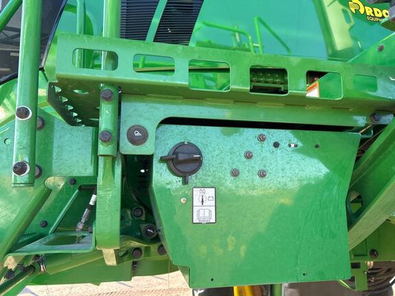 2025 John Deere 616R Sprayer/High Clearance