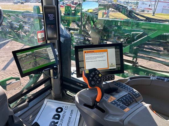 2025 John Deere 616R Sprayer/High Clearance