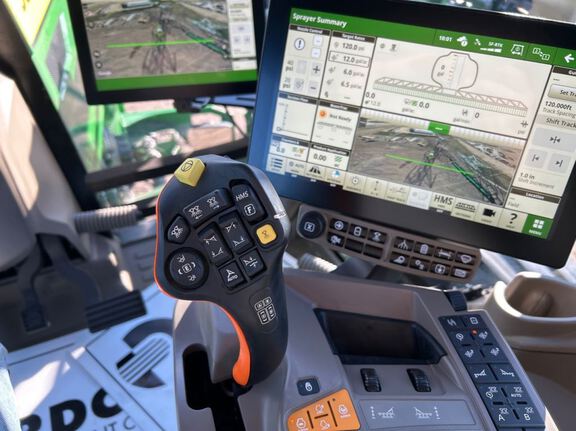 2025 John Deere 616R Sprayer/High Clearance