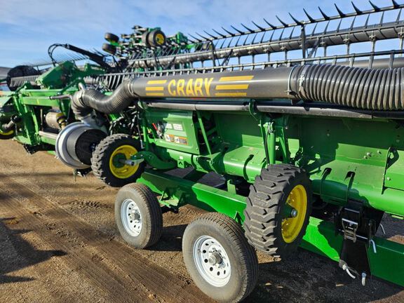 2023 John Deere HD40F Header Combine