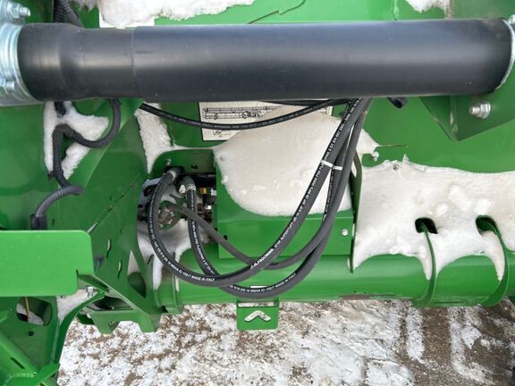 2023 John Deere HD40F Header Combine
