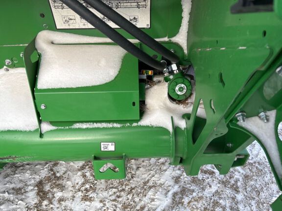 2023 John Deere HD40F Header Combine