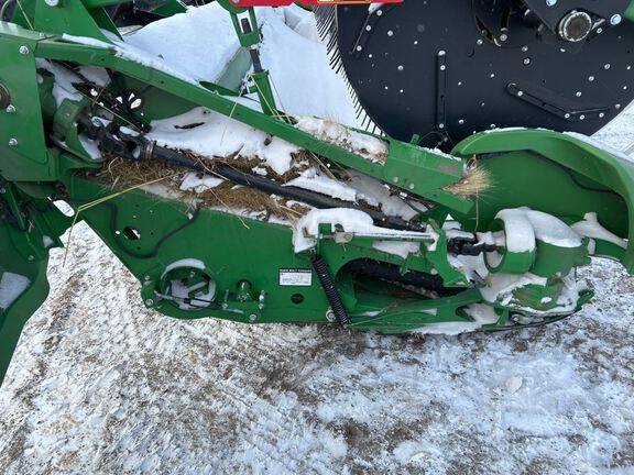2023 John Deere HD40F Header Combine