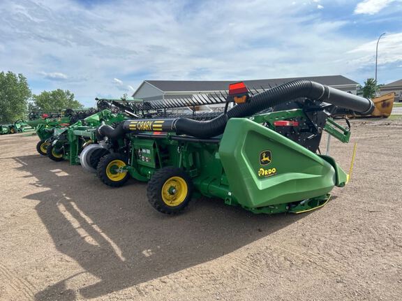 2023 John Deere HD40F Header Combine