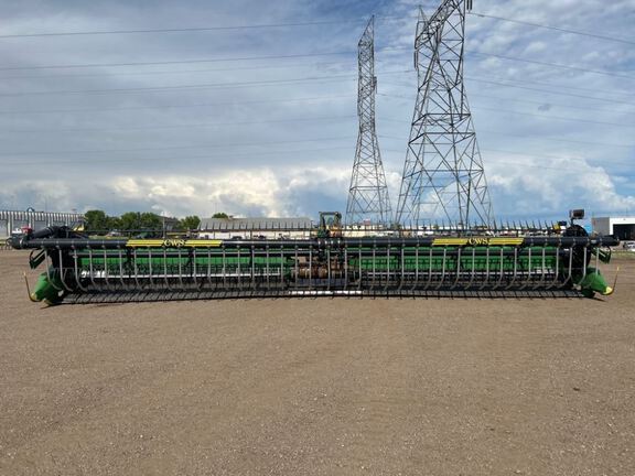 2023 John Deere HD40F Header Combine