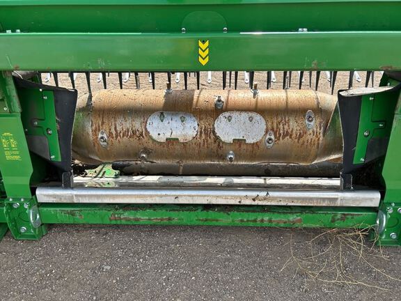 2023 John Deere HD40F Header Combine