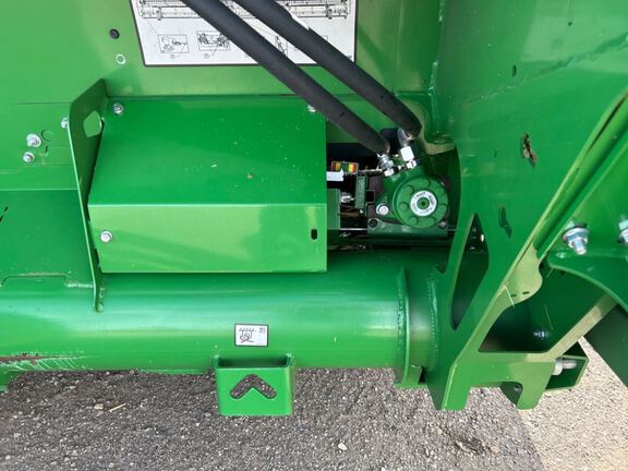 2023 John Deere HD40F Header Combine
