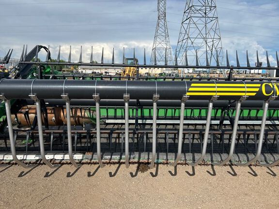 2023 John Deere HD40F Header Combine