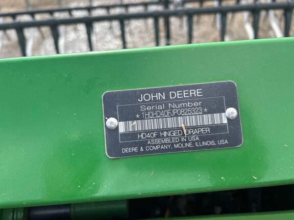 2023 John Deere HD40F Header Combine
