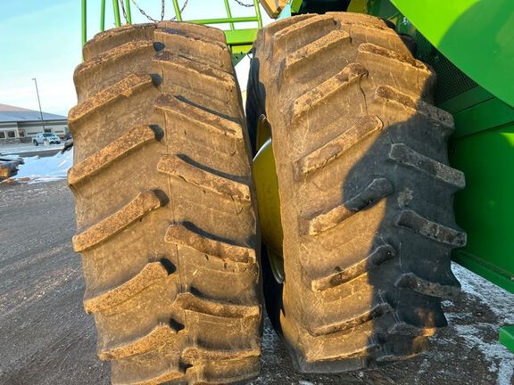 2024 John Deere S780 Combine