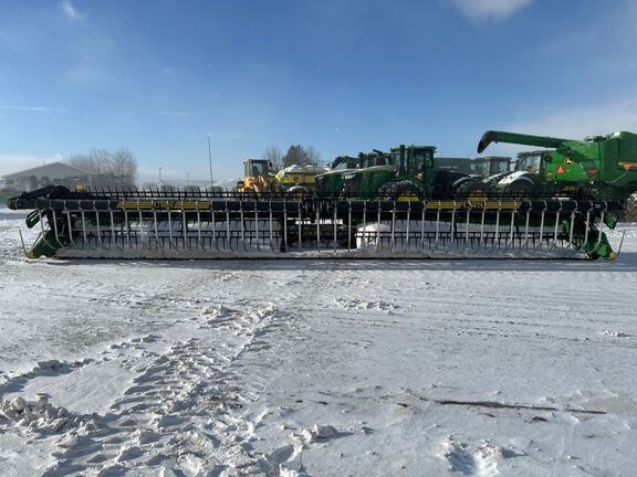 2023 John Deere HD40F Header Combine