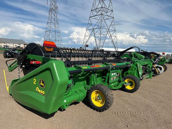 2023 John Deere HD40F Header Combine
