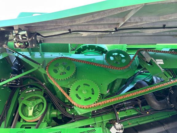 2024 John Deere S780 Combine