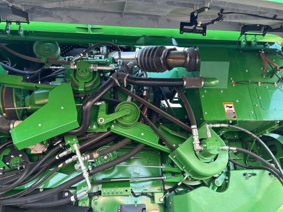 2024 John Deere S780 Combine