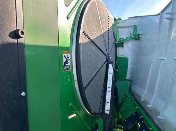 2024 John Deere S780 Combine