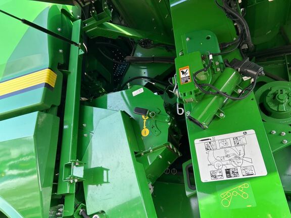 2024 John Deere S780 Combine