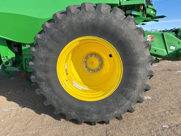 2024 John Deere S780 Combine