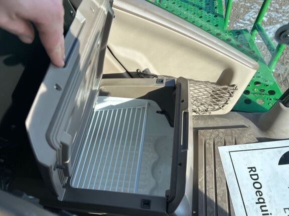 2024 John Deere S780 Combine