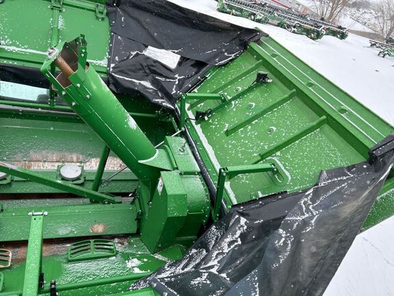 2024 John Deere S780 Combine