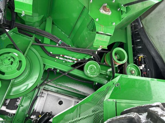 2024 John Deere S780 Combine