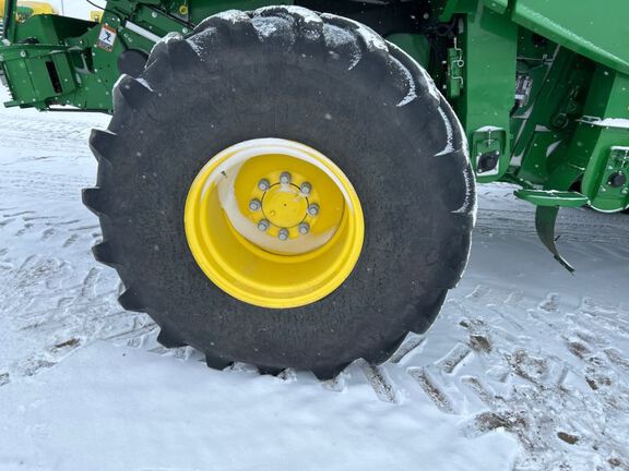 2024 John Deere S780 Combine