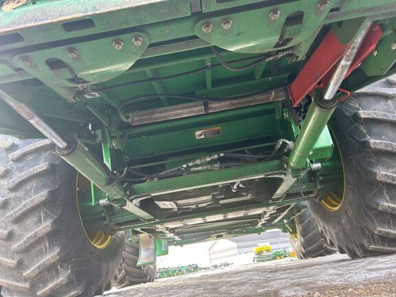 2024 John Deere S780 Combine