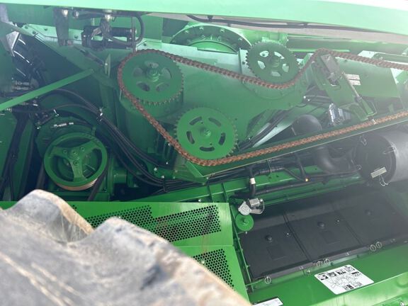 2024 John Deere S780 Combine