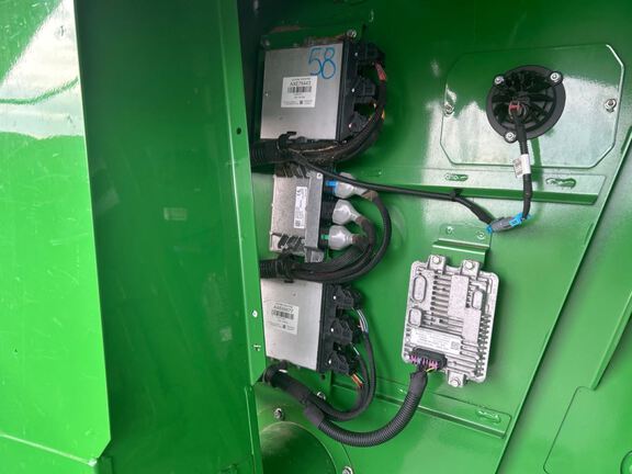 2024 John Deere S780 Combine