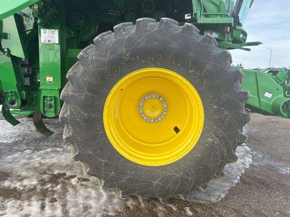 2024 John Deere S780 Combine