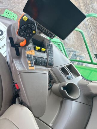 2024 John Deere S780 Combine