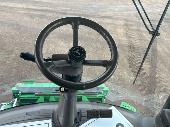 2024 John Deere S780 Combine