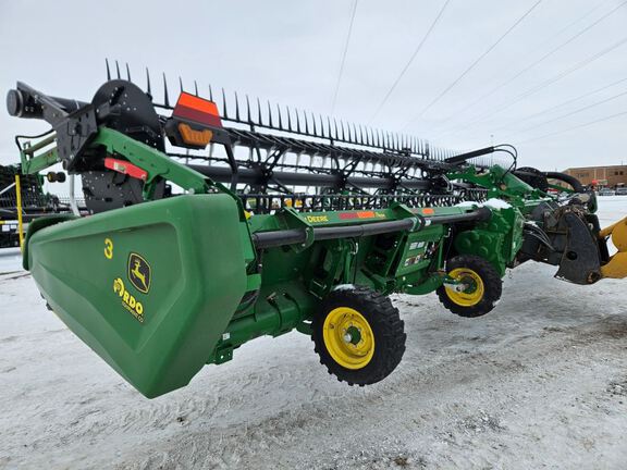 2023 John Deere HD40F Header Combine