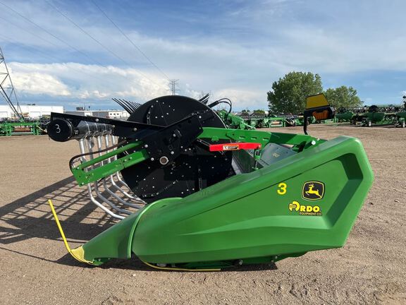 2023 John Deere HD40F Header Combine