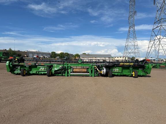 2023 John Deere HD40F Header Combine