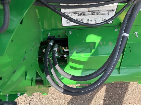 2023 John Deere HD40F Header Combine