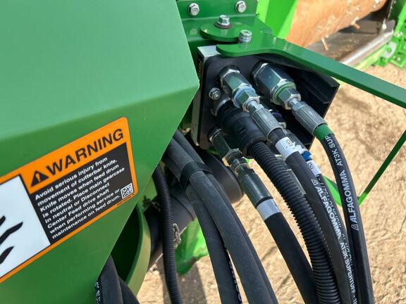 2023 John Deere HD40F Header Combine