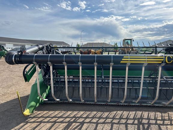 2023 John Deere HD40F Header Combine