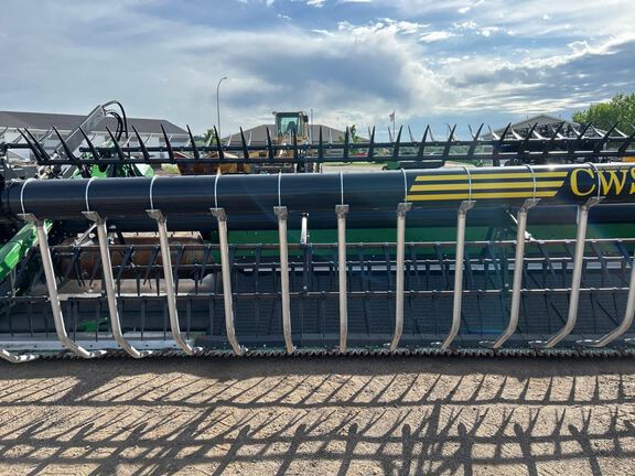 2023 John Deere HD40F Header Combine