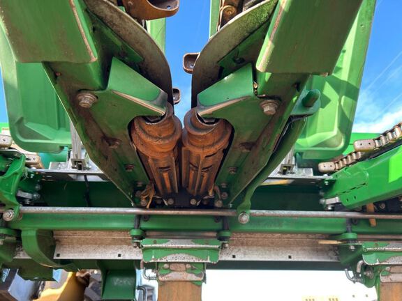 2024 John Deere C12R Header Corn Head