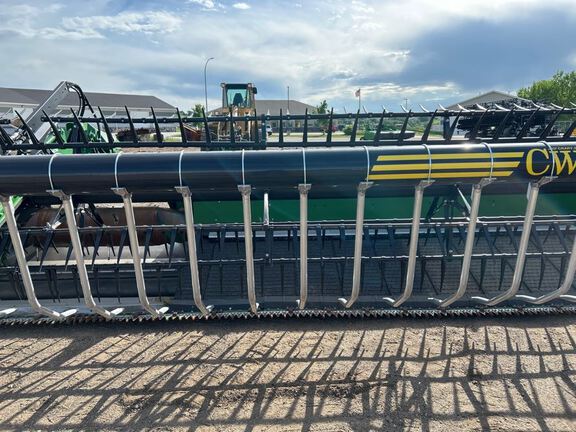 2023 John Deere HD40F Header Combine