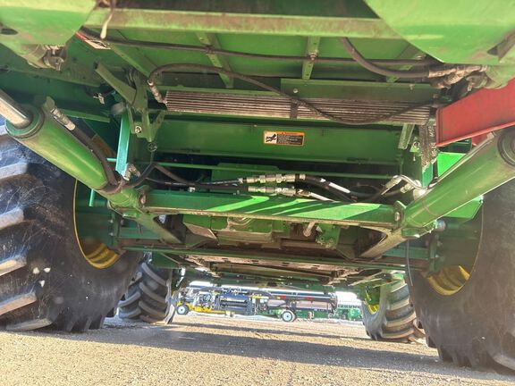 2024 John Deere S780 Combine