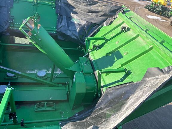 2024 John Deere S780 Combine