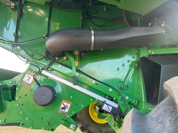 2024 John Deere S780 Combine