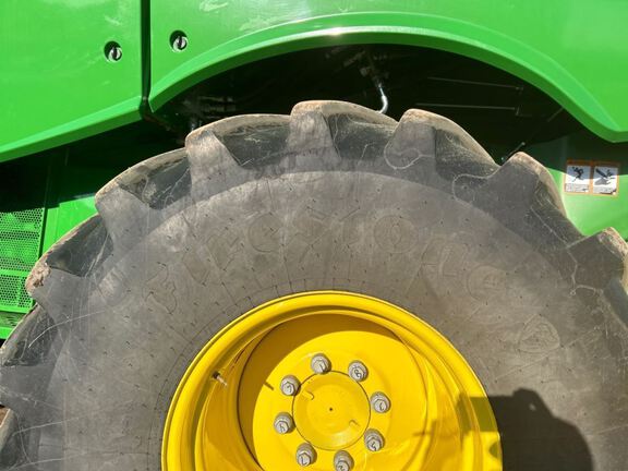 2024 John Deere S780 Combine