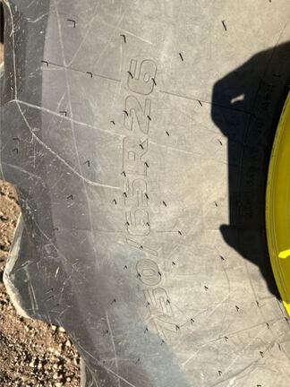 2024 John Deere S780 Combine