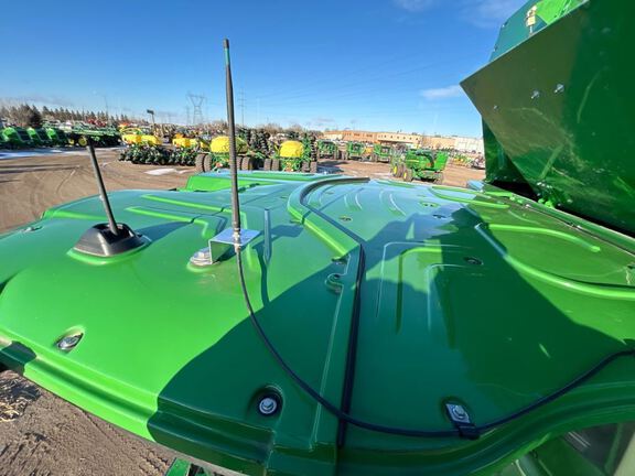 2024 John Deere S780 Combine